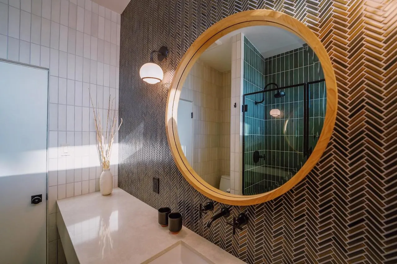 Azure Sky Hotel - Adults Only Palm Springs 4*,  ABD