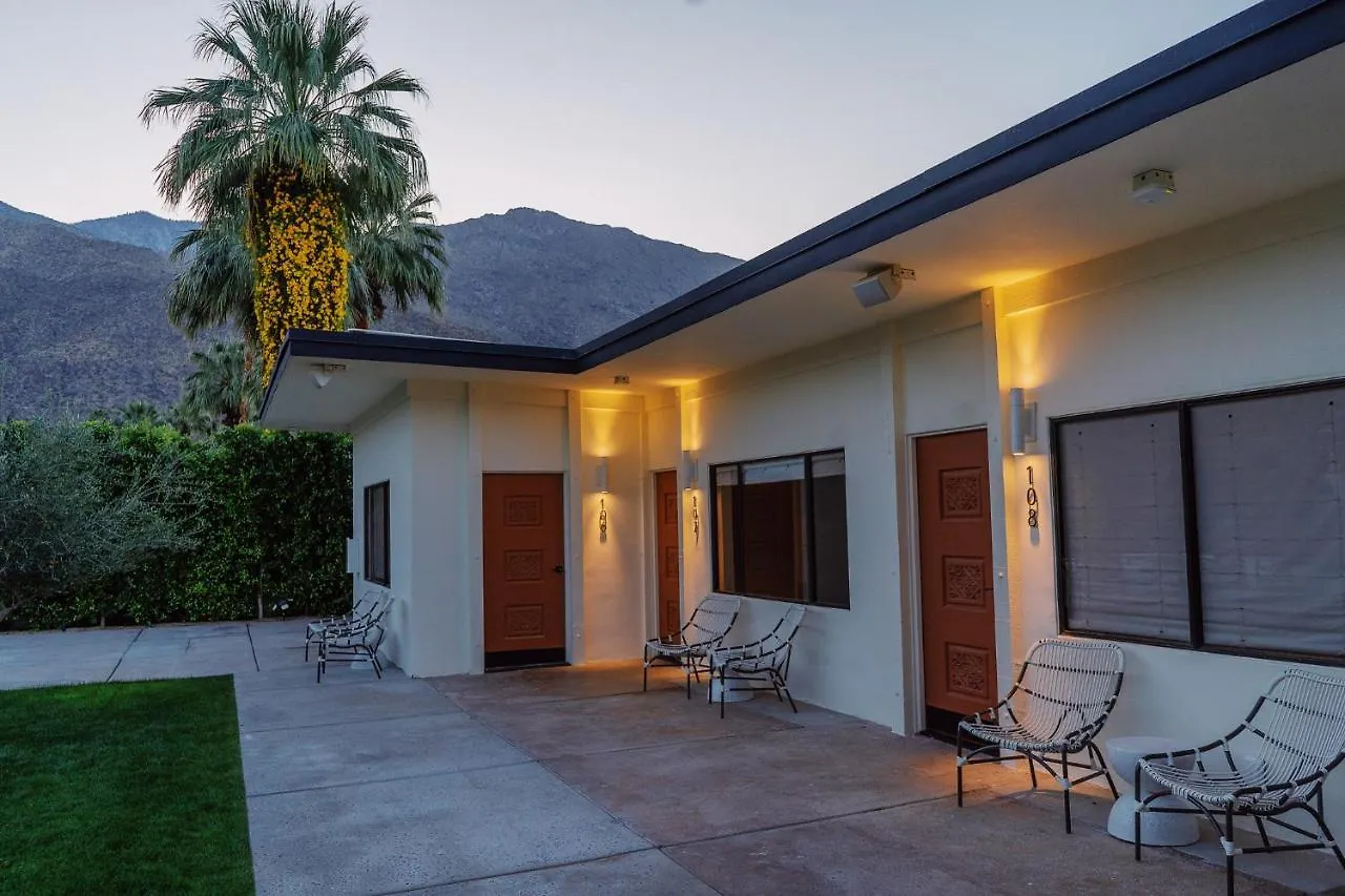 Azure Sky Hotel - Adults Only Palm Springs 4*,  ABD