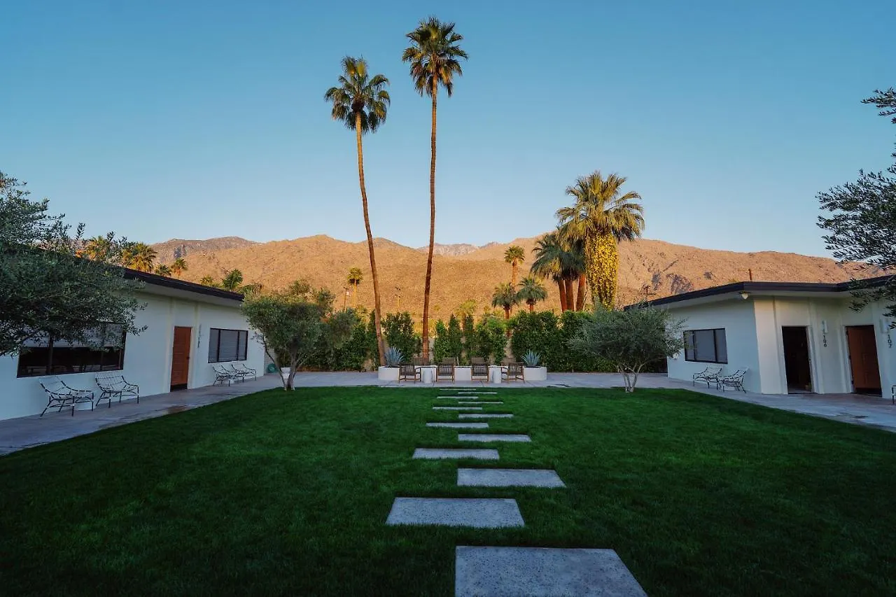 Azure Sky Hotel - Adults Only Palm Springs